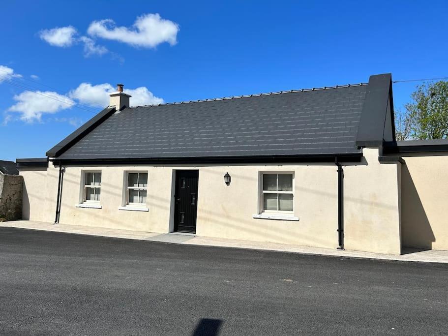 The Parlour Cottage Galway Buitenkant foto